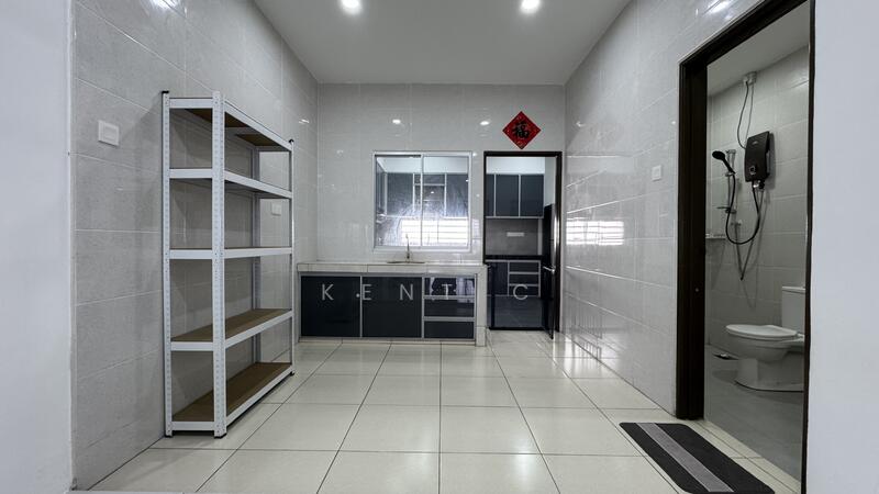 2-storey Terraced House for Rent in Chemor (Perak) - Kent C - Kitchen - PropertyGuru.com.my