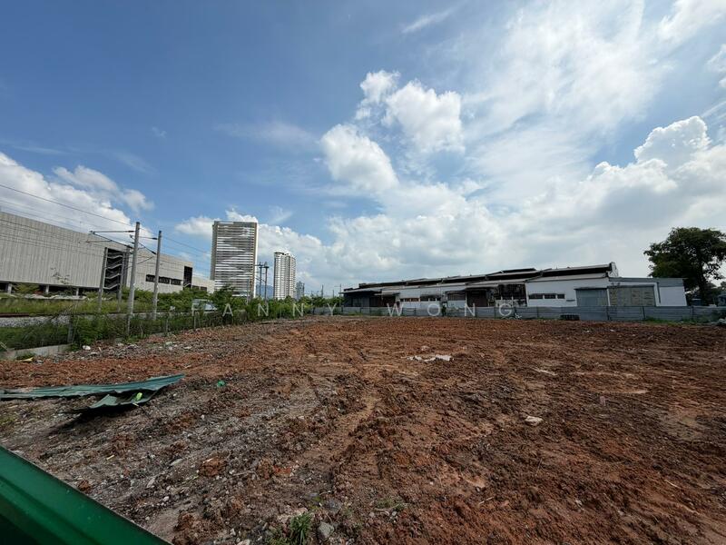 Taman Nagasari Industrial Land Perai untuk Untuk Dijual - RM 1,500,000, Mac 2026 - Exterior - PropertyGuru.com.my