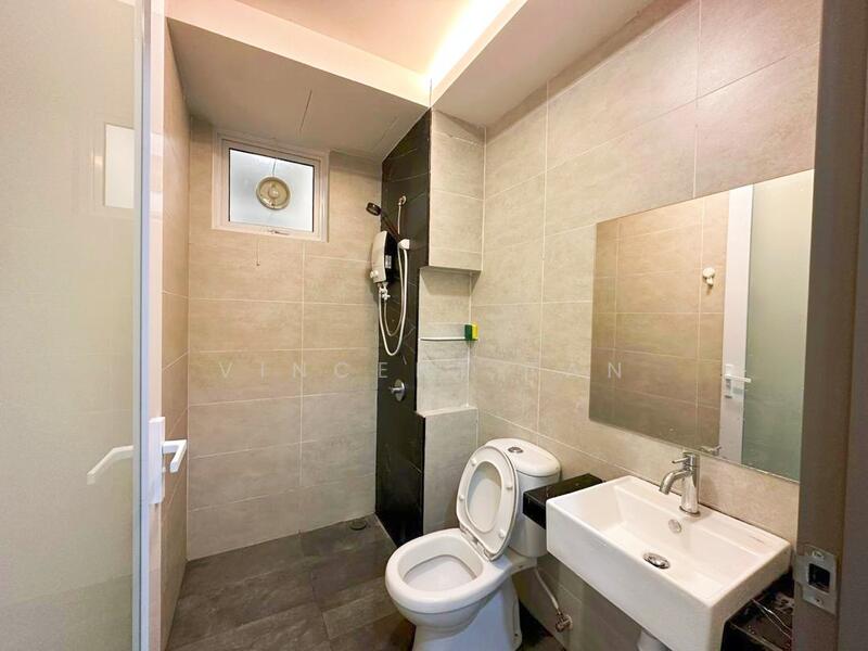 Condominium for Rent at QuayWest Residence - Vincent Tan - Bathroom - PropertyGuru.com.my