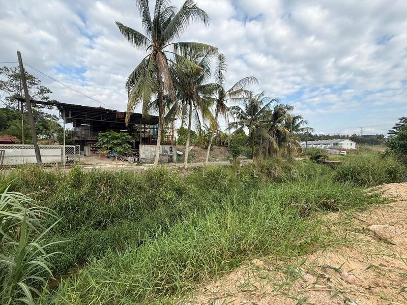 For Sale - Kangkar Pulai