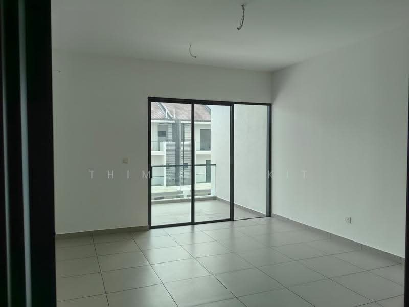 Rumah Teres 3-Tingkat untuk Dijual di Taman Orkid Desa (Cheras) - Thim Chin Kit - Balcony - PropertyGuru.com.my