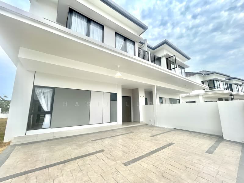 For Rent - Sejati Lakeside 2