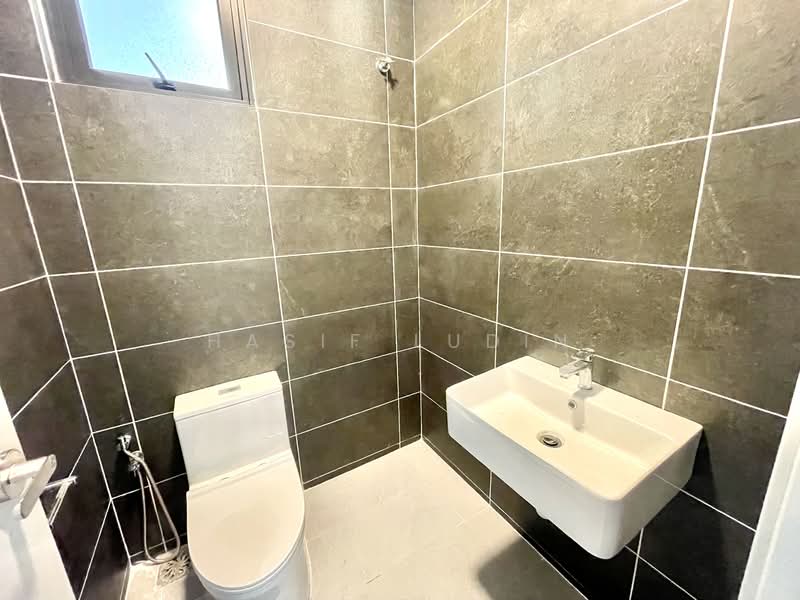 For Rent - Sejati Lakeside 2