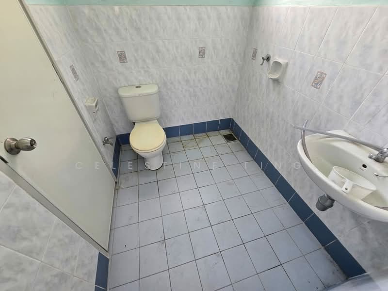 2-storey Terraced House for Sale in Bandar Sunway Semenyih (Semenyih) - Celestine Ting - Bathroom - PropertyGuru.com.my