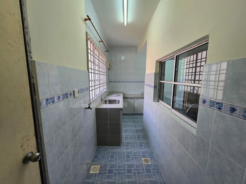 2-storey Terraced House for Sale in Bandar Sunway Semenyih (Semenyih) - Celestine Ting - Kitchen - PropertyGuru.com.my