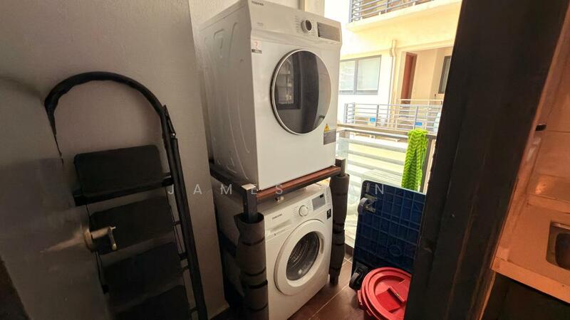 Condominium for Sale at Amberside @ Country Garden Danga Bay - James Tan - Balcony - PropertyGuru.com.my