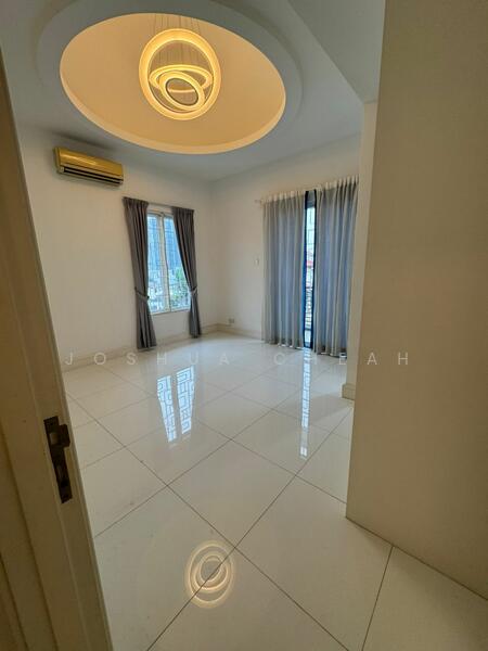 Untuk Disewa - Taman United