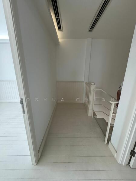 Untuk Disewa - Taman United