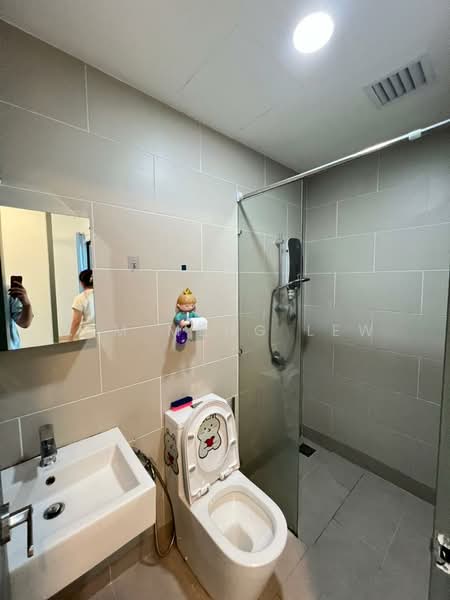 Servis Apartment untuk Disewa di Fortune Centra - Kim Meng Lew - Bathroom - PropertyGuru.com.my