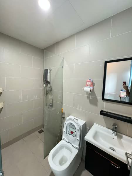Servis Apartment untuk Disewa di Fortune Centra - Kim Meng Lew - Bathroom - PropertyGuru.com.my