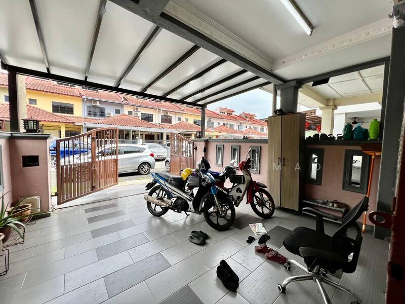Low Cost Taman Villa Heights 2 untuk Untuk Dijual - RM 400,000, Feb 2026 - Exterior - PropertyGuru.com.my