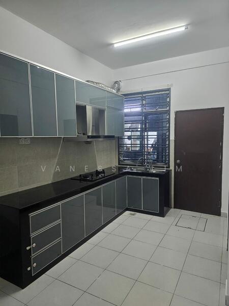 2-storey Terraced House for Sale in Taman Scientex Senai (Senai) - Vanessa Lim - Kitchen - PropertyGuru.com.my