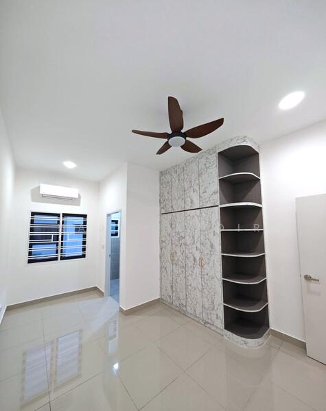 Sejati Lakeside @ Cyberjaya untuk Untuk Disewa - RM 5,000 /bulan, Mac 2026 - Bedroom - PropertyGuru.com.my