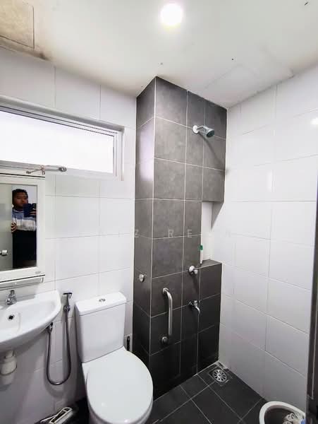 Apartment for Rent at Kiara Court - FAIZ REZA - Bathroom - PropertyGuru.com.my