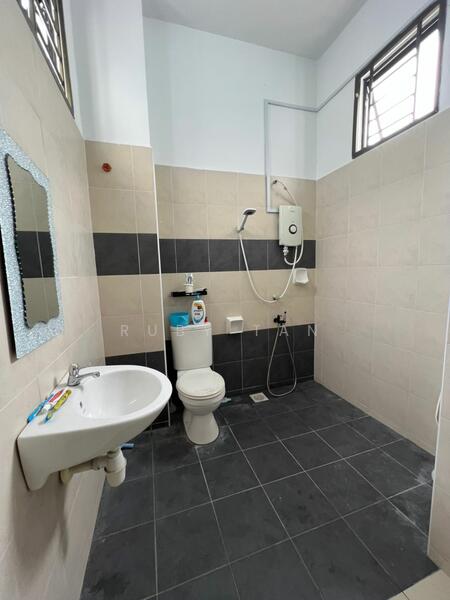 2-storey Terraced House for Sale in Taman Sri Pulai Perdana (Johor Bahru) - Ruby Tan - Bathroom - PropertyGuru.com.my