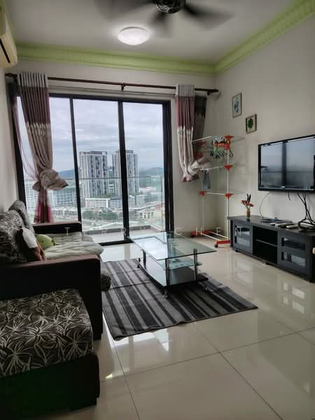 Servis Apartment untuk Dijual di Univ 360 Place - Terry Chen - Living Room - PropertyGuru.com.my