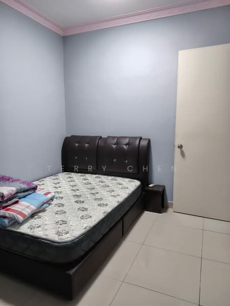 Servis Apartment untuk Dijual di Univ 360 Place - Terry Chen - Bedroom - PropertyGuru.com.my