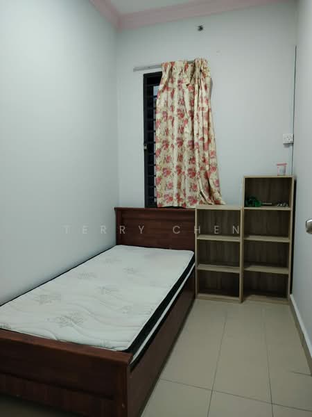Servis Apartment untuk Dijual di Univ 360 Place - Terry Chen - Bedroom - PropertyGuru.com.my
