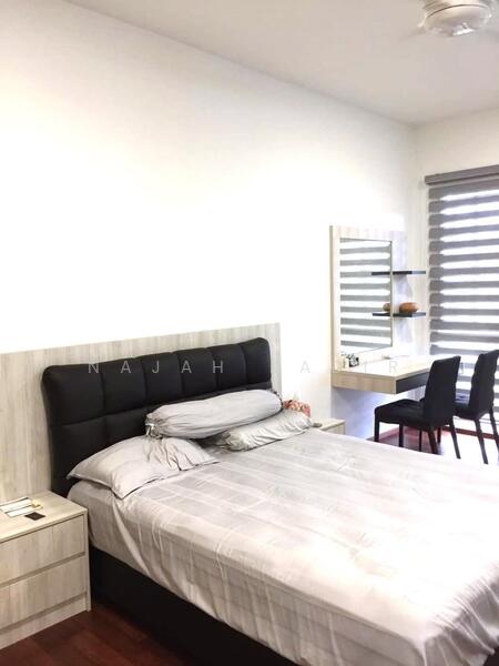 Zero-Lot Bungalow for Rent in Lakefront Villa (Cyberjaya) - Najah Kadir - PropertyGuru.com.my