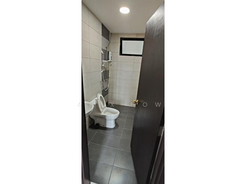 Service Residence for Rent at Molek Regency - Alex How - Bathroom - PropertyGuru.com.my