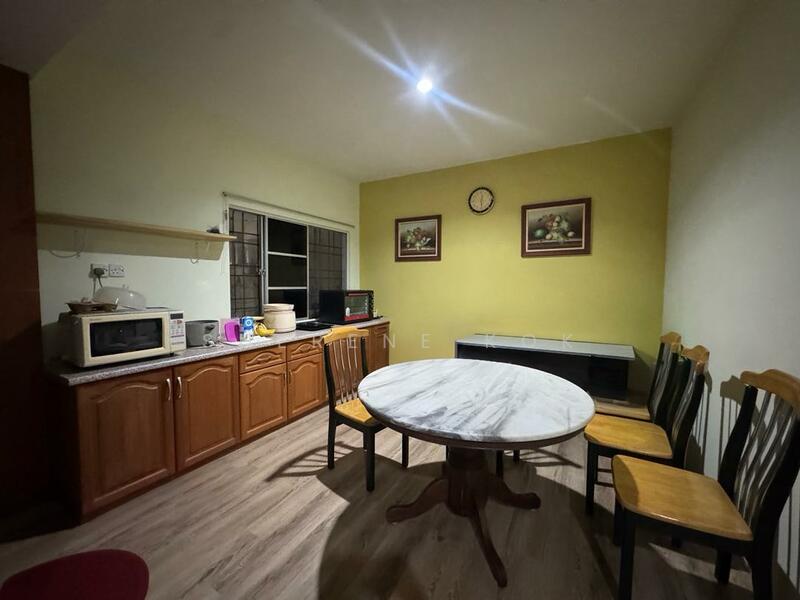 2-storey Terraced House for Sale in Tabuan Desa (Kuching) - Sherene Kok - Kitchen - PropertyGuru.com.my
