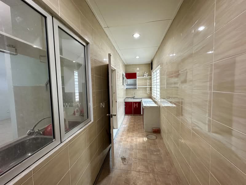2.5-storey Terraced House for Sale in Bandar Mahkota Cheras (Cheras) - Wynn Chong - Kitchen - PropertyGuru.com.my