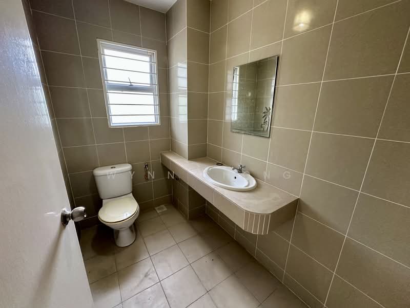2.5-storey Terraced House for Sale in Bandar Mahkota Cheras (Cheras) - Wynn Chong - Bathroom - PropertyGuru.com.my