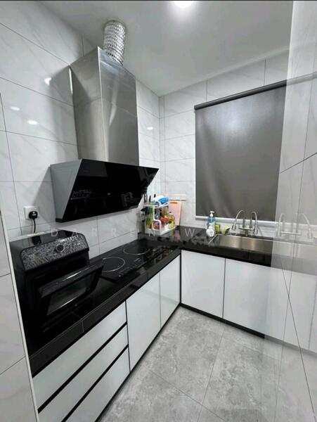 2-storey Terraced House for Sale in Taman Glenmarie (Johor Bahru) - Darren Woon - Kitchen - PropertyGuru.com.my