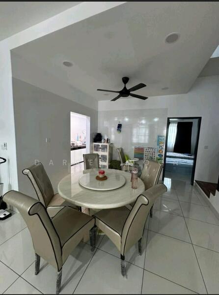 2-storey Terraced House for Sale in Taman Glenmarie (Johor Bahru) - Darren Woon - Dining Room - PropertyGuru.com.my