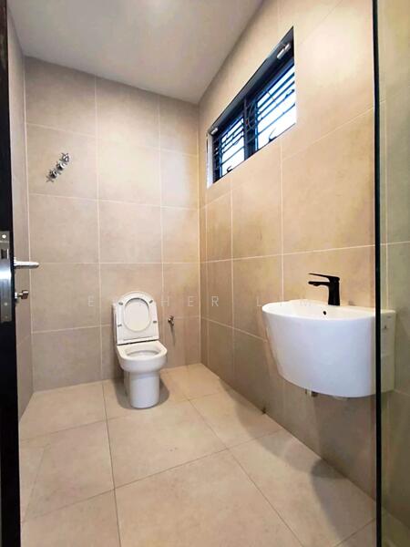 Phase 6.2(1) @ Bandar Seri Botani untuk Untuk Dijual - RM 1,190,775, Feb 2026 - Bathroom - PropertyGuru.com.my