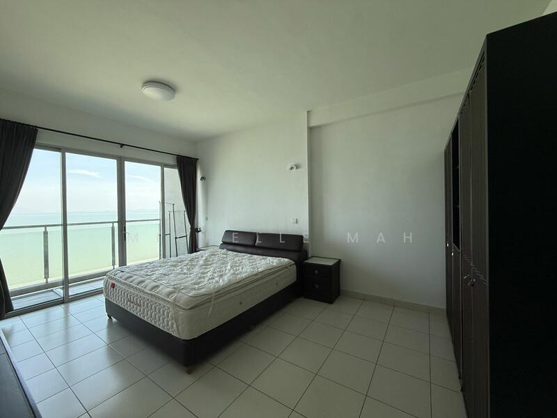 Condominium for Sale at 10 Island Resort - Michelle Mah - Bedroom - PropertyGuru.com.my