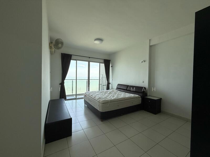Condominium for Sale at 10 Island Resort - Michelle Mah - Bedroom - PropertyGuru.com.my