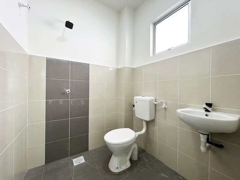Bathroom 2