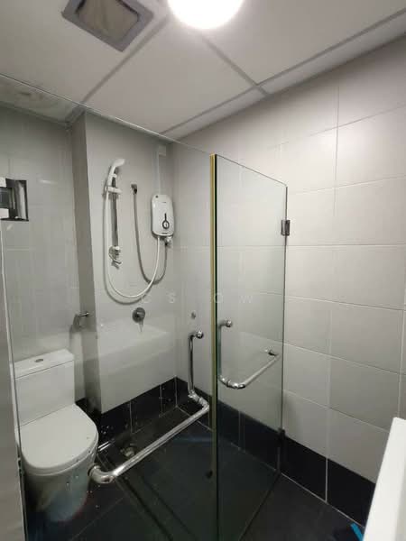 Centrestage Designer Suite untuk Untuk Disewa - RM 1,399 /bulan, Feb 2026 - Bathroom - PropertyGuru.com.my