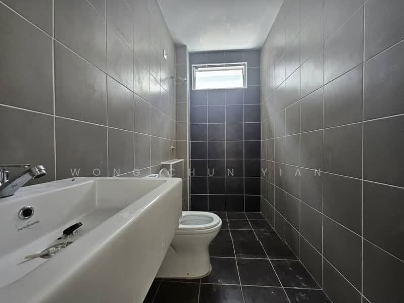 Semi-Detached House for Sale in Sungai Petani (Kedah) - Wong Chun Yian - Bathroom - PropertyGuru.com.my