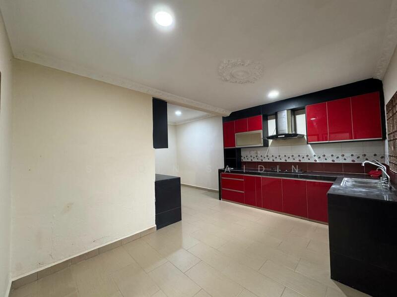 Rumah Teres 1 Tingkat untuk Dijual di Taman Meru Jaya (Kapar) - Shiqin Saidin - Kitchen - PropertyGuru.com.my