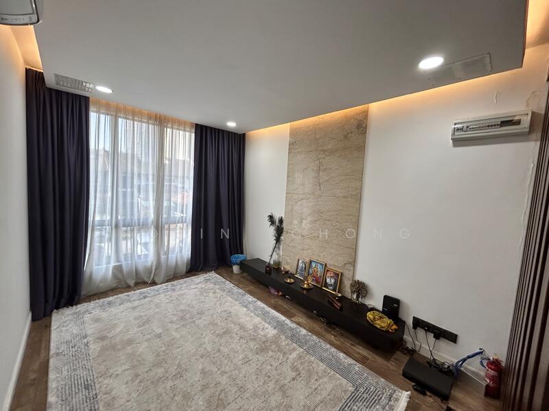 Subang Jaya untuk Untuk Dijual - RM 850,000, Feb 2026 - Living Room - PropertyGuru.com.my