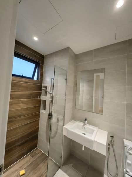 Servis Apartment untuk Disewa di UNIO Residence - Lucas Toh - Bathroom - PropertyGuru.com.my