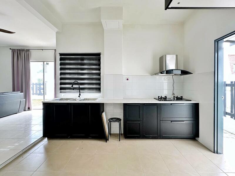 2-storey Terraced House for Sale in Semenyih (Selangor) - Ashraf Azwan - Kitchen - PropertyGuru.com.my