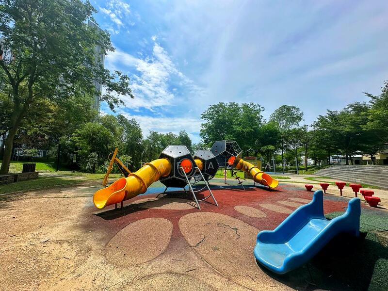 2-storey Terraced House for Sale in Semenyih (Selangor) - Ashraf Azwan - Exterior - PropertyGuru.com.my