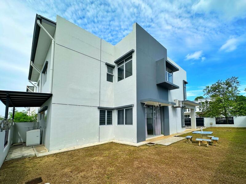 2-storey Terraced House for Sale in Semenyih (Selangor) - Ashraf Azwan - Exterior - PropertyGuru.com.my