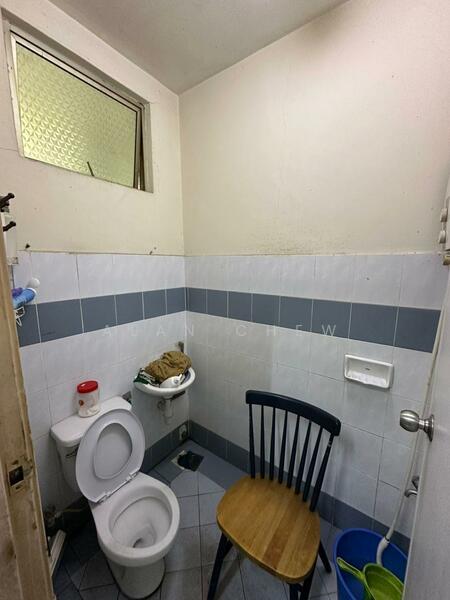 2-storey Terraced House for Sale in Taman Seri Orkid (Skudai) - Alan Chew - Bathroom - PropertyGuru.com.my