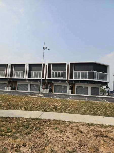 Kedai / Pejabat untuk Disewa di Dengkil (Selangor) - Zahayati Jamaludin - Exterior - PropertyGuru.com.my