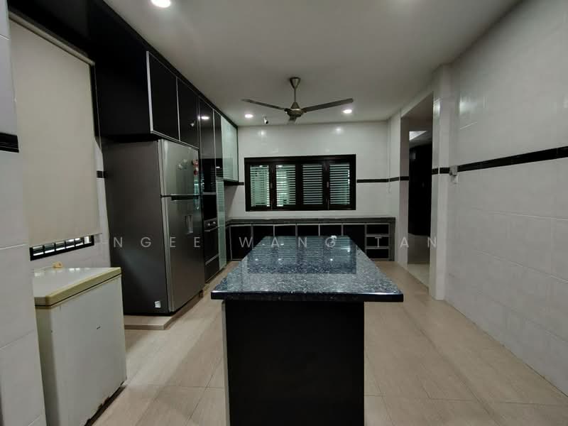 Semi-Detached House for Sale in Bertam Malim (Bertam) - Ngee Wang Tan - Kitchen - PropertyGuru.com.my
