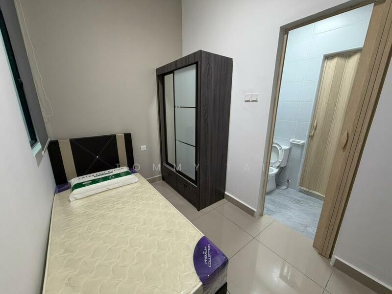 KSL Residence 2 @ Kangkar Tebrau untuk Untuk Disewa - RM 2,300 /bulan, Feb 2026 - Bedroom - PropertyGuru.com.my
