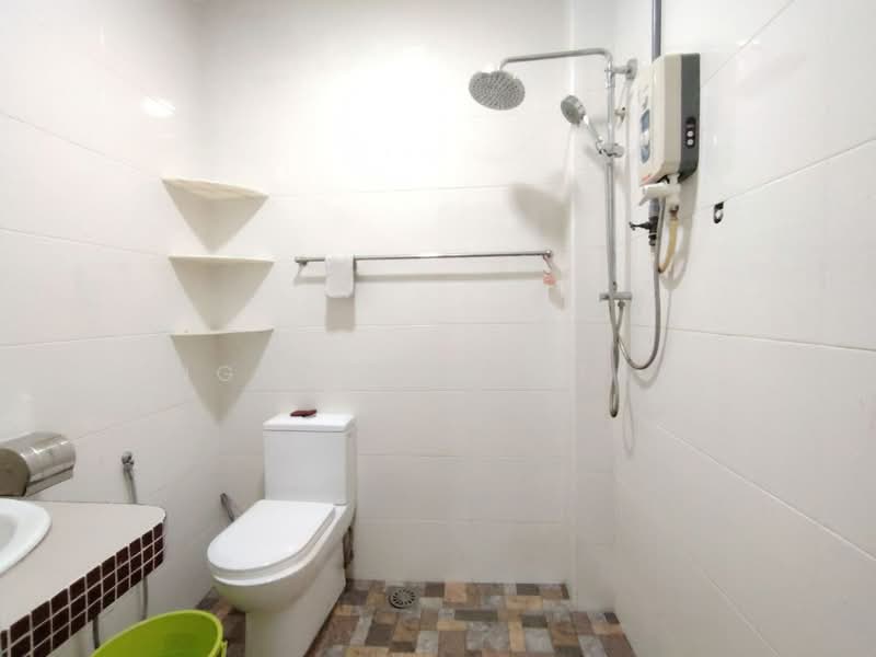 2-storey Terraced House for Sale in Melaka City (Melaka) - Ngee Wang Tan - Bathroom - PropertyGuru.com.my