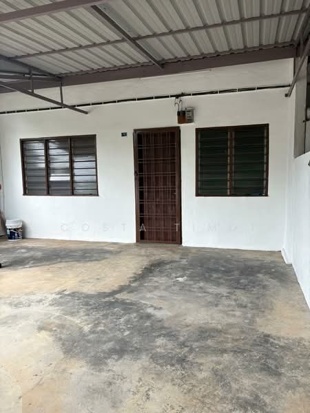 Rumah Teres 1 Tingkat untuk Dijual di Taman Bukit Larang Indah (Telok Mas) - De Costa Timothy - PropertyGuru.com.my