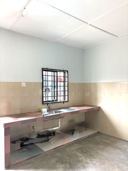 Rumah Teres 1 Tingkat untuk Dijual di Taman Bukit Larang Indah (Telok Mas) - De Costa Timothy - PropertyGuru.com.my
