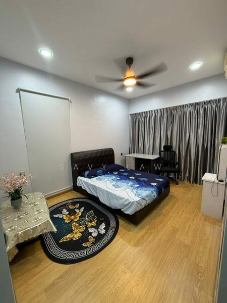 Condominium for Rent at Kings Bay @ Country Garden Danga Bay - Savy Law - Bedroom - PropertyGuru.com.my