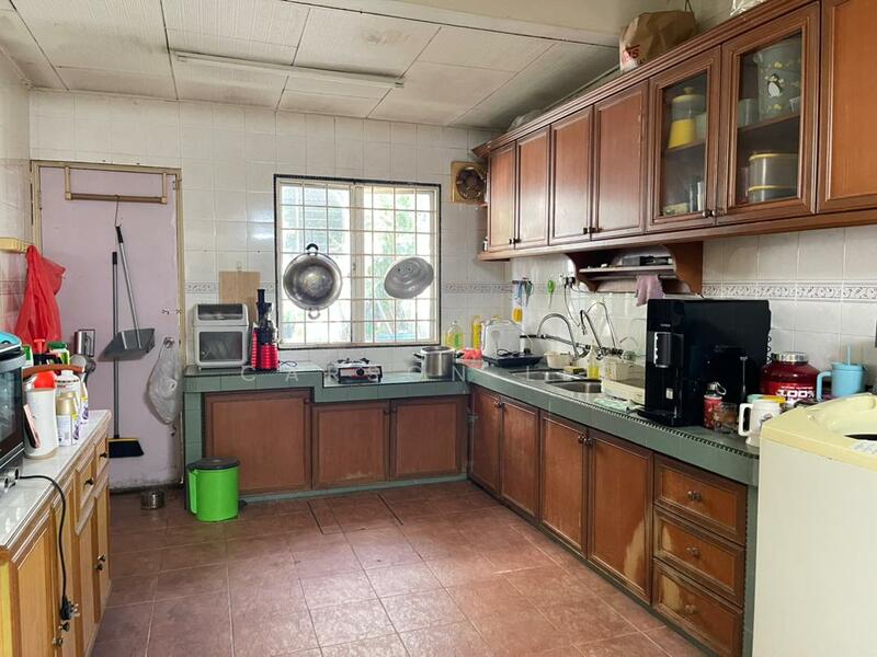 Taman Sri Segambut, Kepong Baru, Kepong, Jinjang, Segambut untuk Untuk Dijual - RM 470,000, Mac 2026 - Kitchen - PropertyGuru.com.my